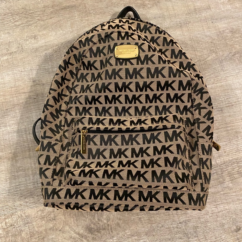 MK Backpack 🖤🤎